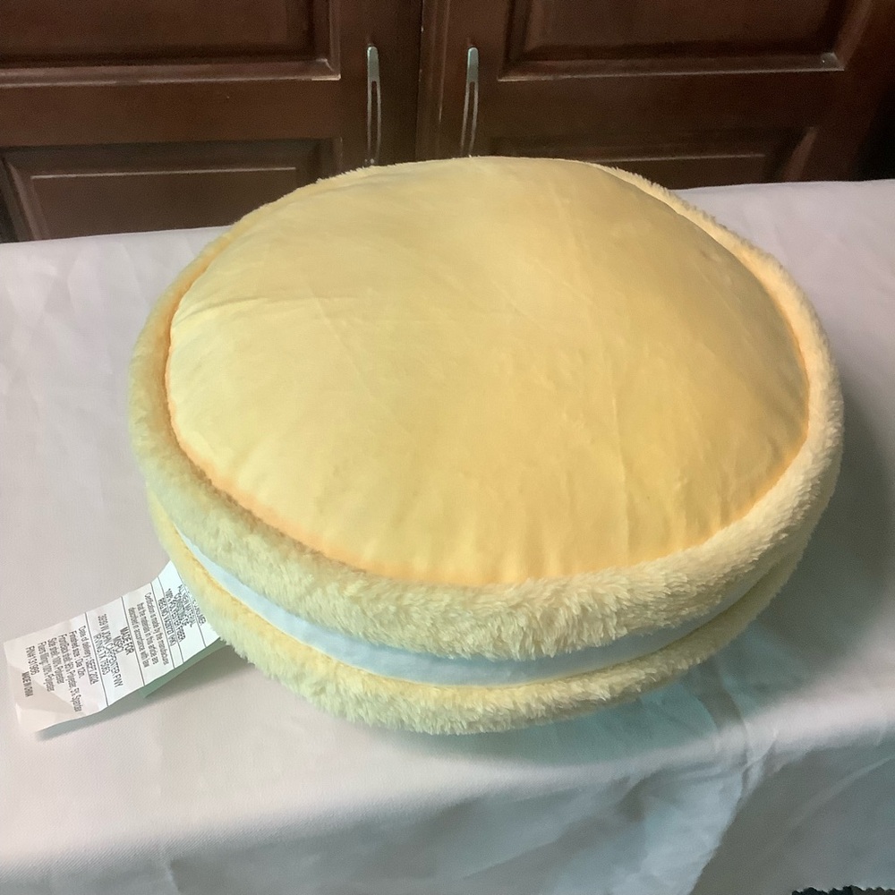 Yellow Round Macaroon with Crwam Plush Pillow